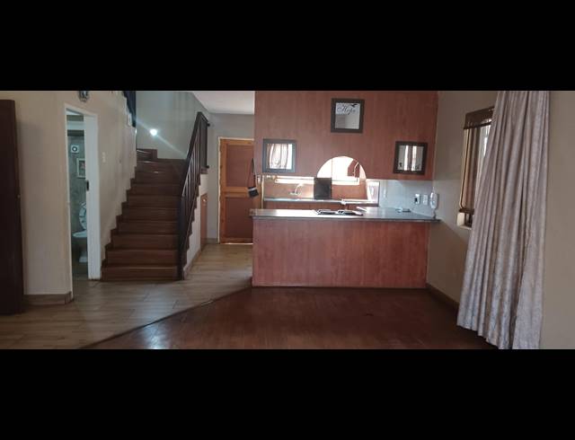 3 BEDROOM HOUSE FOR SALE IN DAL FOUCHE